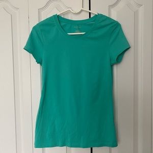 Green / blue tee shirt , brand new, beautiful color